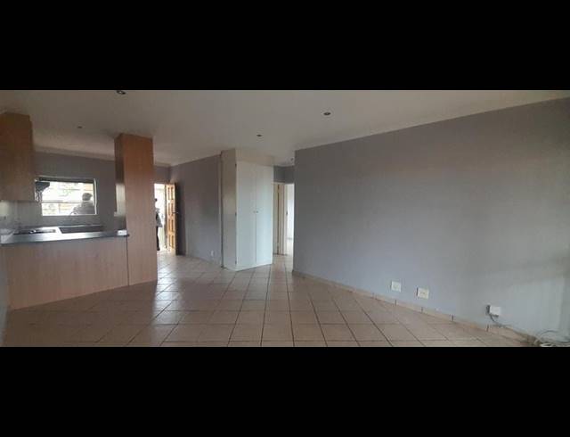 2 BEDROOM APARTMENT FOR SALE IN RASLOUW AH